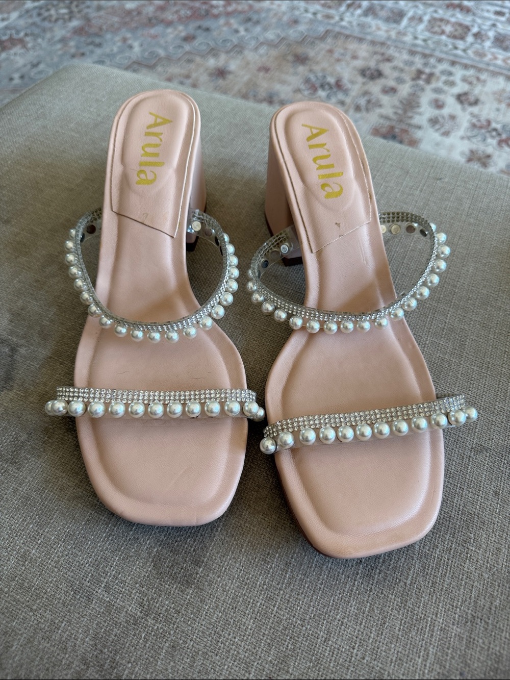 Arula women’s size 11 dress shoe